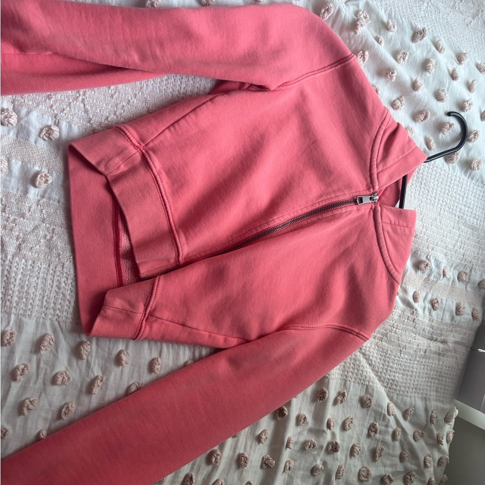 American Eagle Coral Hoodie